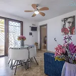 Large Mediterranea In The Heart Of Coral Shore With Swimming Pool Large Garden With Palm Trees Alghero