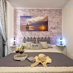 Villa Large Mediterranea In The Heart Of Coral Shore With Swimming Pool Large Garden With Palm Trees