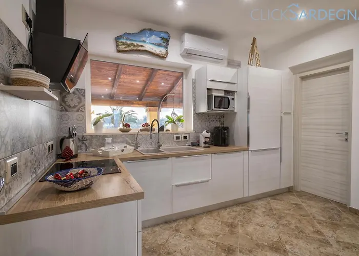 Villa Large Mediterranea In The Heart Of Coral Shore With Swimming Pool Large Garden With Palm Trees *