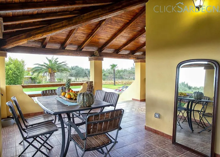 Villa Large Mediterranea In The Heart Of Coral Shore With Swimming Pool Large Garden With Palm Trees *