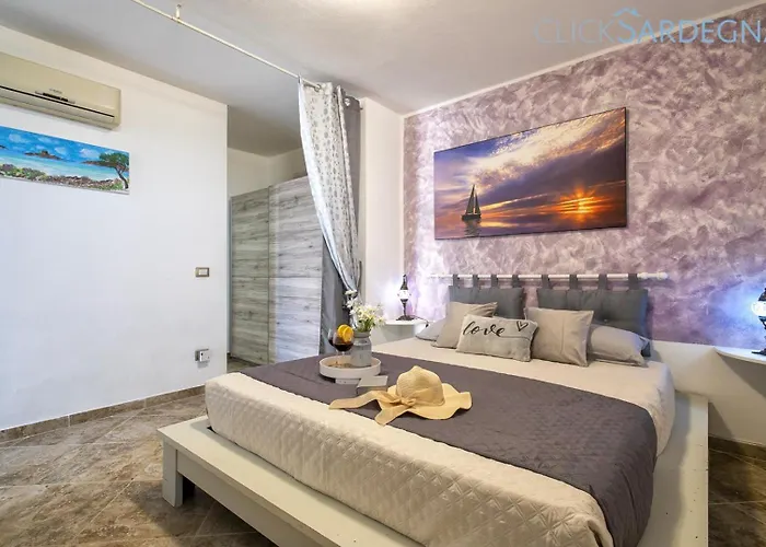 Large Mediterranea In The Heart Of Coral Shore With Swimming Pool Large Garden With Palm Trees Villa