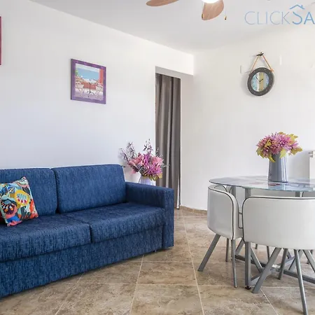 Large Mediterranea In The Heart Of Coral Shore With Swimming Pool Large Garden With Palm Trees