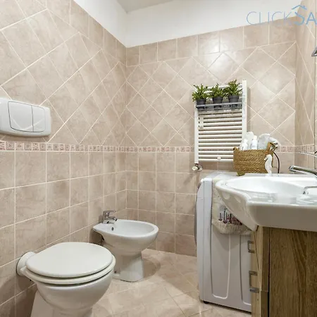 Villa Large Mediterranea In The Heart Of Coral Shore With Swimming Pool Large Garden With Palm Trees Alghero