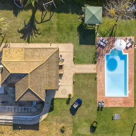 Large Mediterranea In The Heart Of Coral Shore With Swimming Pool Large Garden With Palm Trees