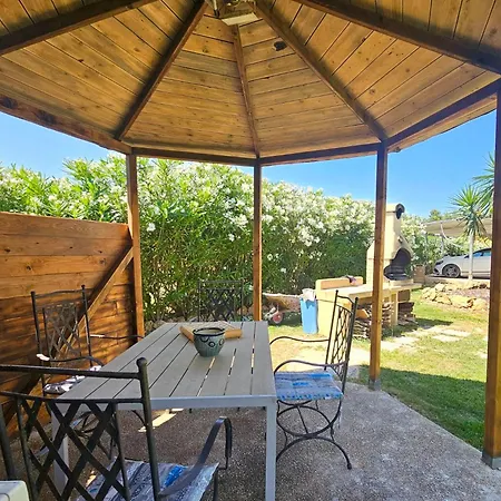 Large Mediterranea In The Heart Of Coral Shore With Swimming Pool Large Garden With Palm Trees