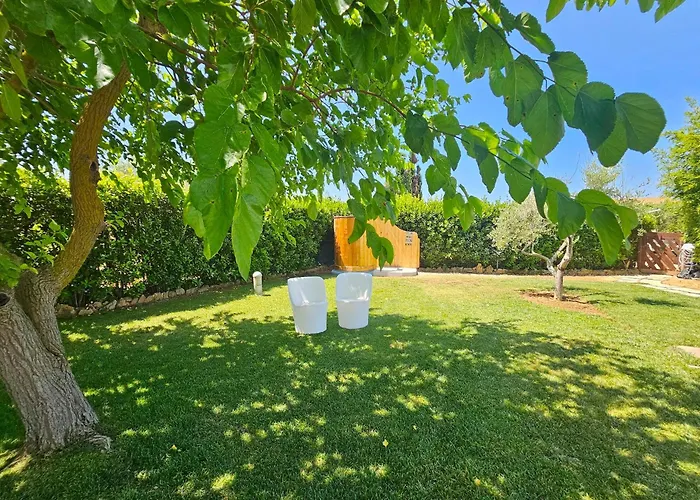 Вилла Large Mediterranea In The Heart Of Coral Shore With Swimming Pool Large Garden With Palm Trees Альгеро