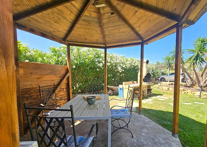 Large Mediterranea In The Heart Of Coral Shore With Swimming Pool Large Garden With Palm Trees